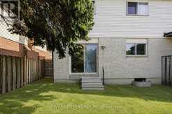 62 LITTLELEAF DRIVE | Toronto Ontario | Slide Image Twenty-five