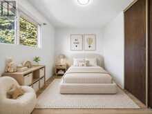 62 LITTLELEAF DRIVE | Toronto Ontario | Slide Image Eight