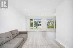 299 PALMER AVENUE | Richmond Hill Ontario | Slide Image Ten