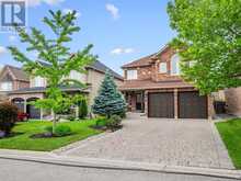 23 KERR LANE | Aurora Ontario | Slide Image Two