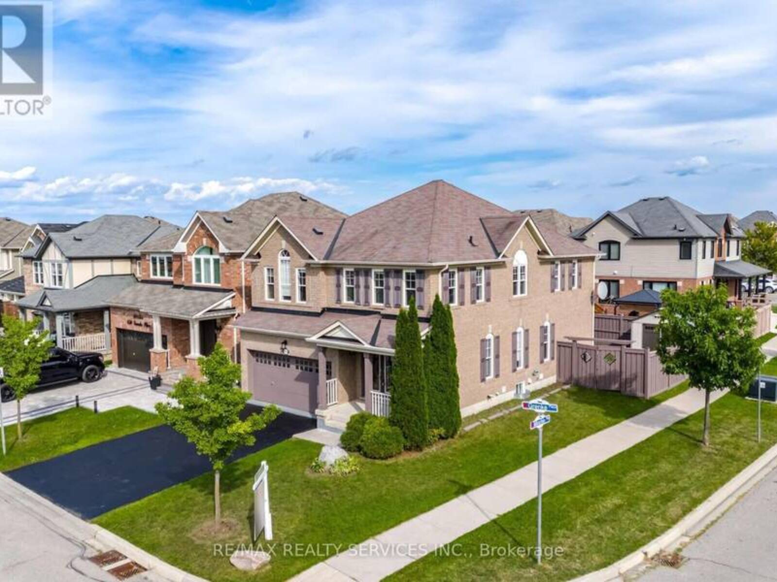 454 GRENKE PLACE, Milton, Ontario L9T 7T6