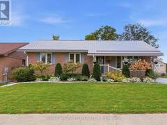 15 WILSON AVENUE Lindsay Ontario, K9V 5S1