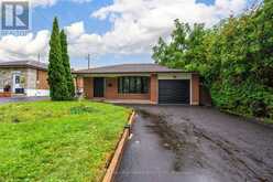 969 APPLEGROVE AVENUE | Oshawa Ontario | Slide Image One