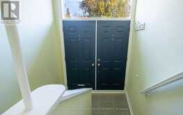 210 HARRYGAN CRESCENT | Richmond Hill Ontario | Slide Image Eighteen