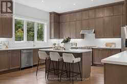 72 SILK TWIST DRIVE | East Gwillimbury Ontario | Slide Image Ten