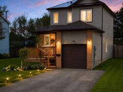 261 MARY ANNE DRIVE Barrie Ontario, L4N 5M5