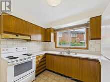 196 MOUNT OLIVE DRIVE | Toronto Ontario | Slide Image Fifteen