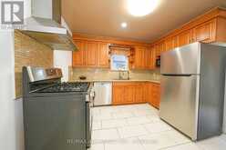 59 LILIAN DRIVE | Toronto Ontario | Slide Image Six
