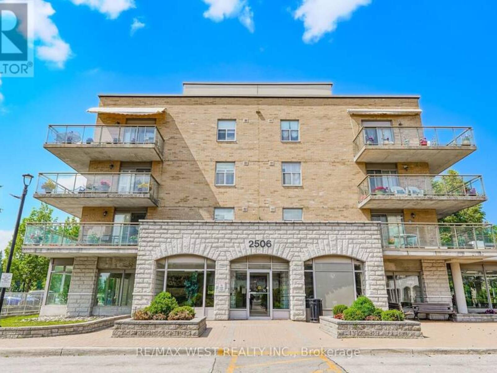 414 - 2506 RUTHERFORD ROAD, Vaughan, Ontario L4K 5N4