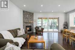 34 OAKWOOD AVENUE | Tiny Ontario | Slide Image Eighteen