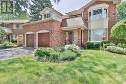 37 GLENTHORNE DRIVE | Toronto Ontario | Slide Image Four