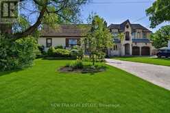 37 GLENTHORNE DRIVE | Toronto Ontario | Slide Image Five
