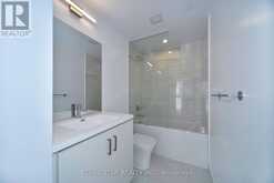 909 - 10 HONEYCRISP CRESCENT | Vaughan Ontario | Slide Image Thirty-two