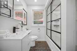 89 ALHART DRIVE | Toronto Ontario | Slide Image Twelve