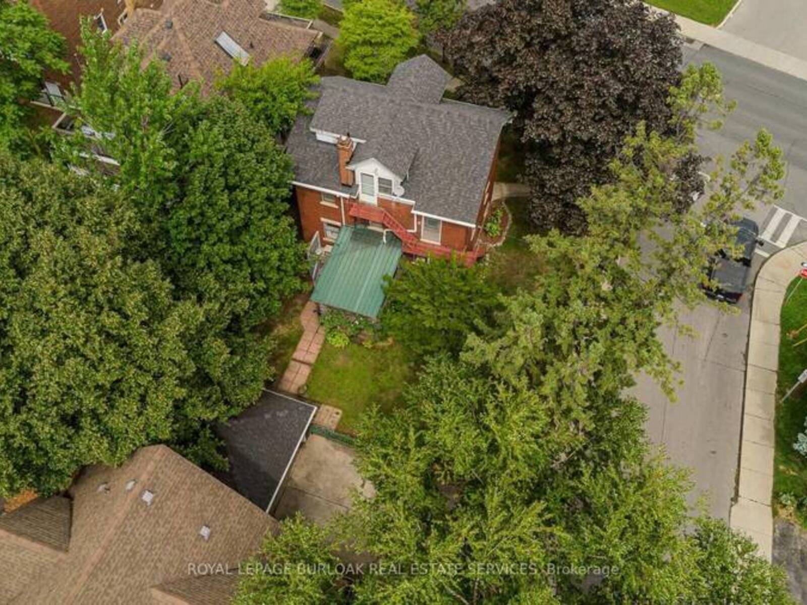 1088 KING STREET E, Hamilton, Ontario L8M 1E3