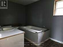 573 GOVERNMENT ROAD W | Kirkland Lake Ontario | Slide Image Nine