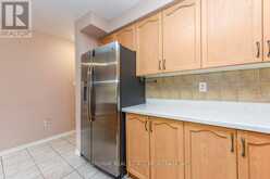 46 THUNDERBIRD TRAIL | Brampton Ontario | Slide Image Six