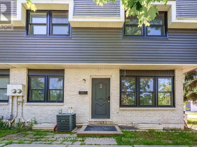 3 - 513 QUIET PLACE Waterloo Ontario, N2L 5L6 - 3 Bedrooms Condo For Sale