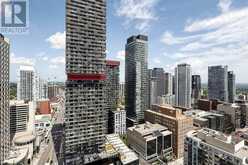 2709 - 2221 YONGE STREET | Toronto Ontario | Slide Image Twenty-eight