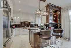 90 GRANDVIEW AVENUE | Markham Ontario | Slide Image Four