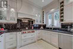 90 GRANDVIEW AVENUE | Markham Ontario | Slide Image Five