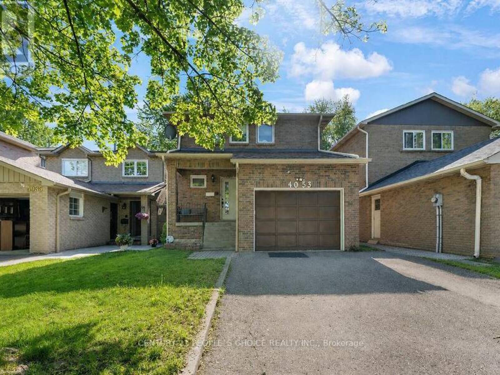4053 TRAPPER CRESCENT, Mississauga, Ontario L5L 3A7