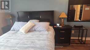 814 - 326 MAJOR MACKENZIE DRIVE E | Richmond Hill Ontario | Slide Image Nineteen
