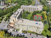 814 - 326 MAJOR MACKENZIE DRIVE E | Richmond Hill Ontario | Slide Image Four