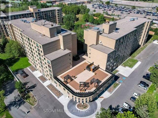 814 - 326 MAJOR MACKENZIE DRIVE E Richmond Hill Ontario, L4C 8T4 - 1 Bedroom Condo For Sale