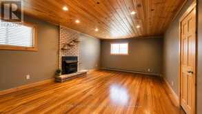 35 DAVIES CRESCENT | Barrie Ontario | Slide Image Eighteen