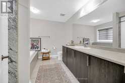 198 WHITHORN CRESCENT | Caledonia Ontario | Slide Image Thirty-one