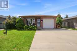 143 INDEPENDENCE DRIVE | Hamilton Ontario | Slide Image One