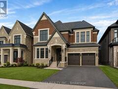 8 HEART LAKE CIRCLE King Ontario, L7B 0T1