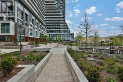 110 - 10 INN ON THE PARK DRIVE | Toronto Ontario | Slide Image Four