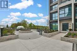 110 - 10 INN ON THE PARK DRIVE | Toronto Ontario | Slide Image Five