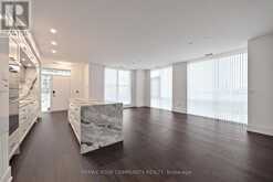 110 - 10 INN ON THE PARK DRIVE | Toronto Ontario | Slide Image Eight