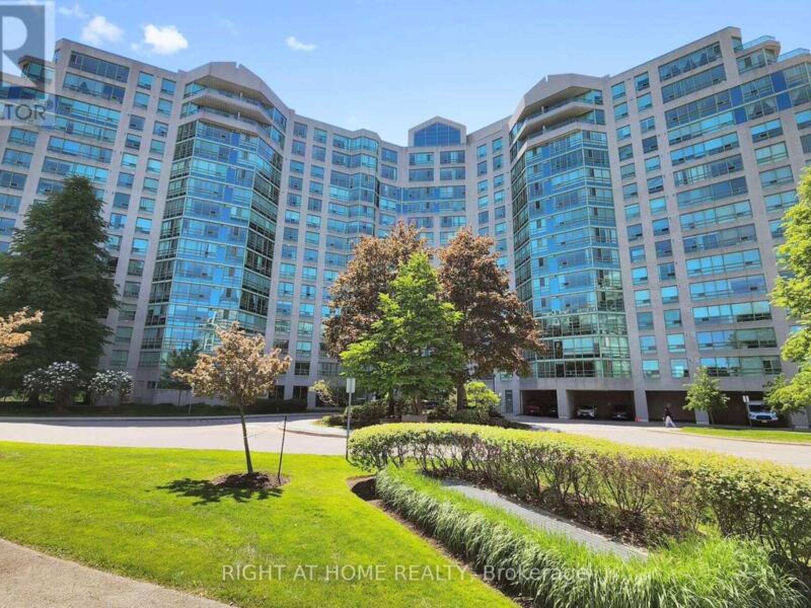 1120 - 7805 BAYVIEW AVENUE, Markham, Ontario L3T 7N1