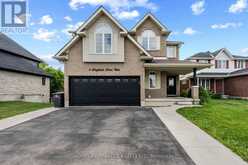 4 CLAIRFIELDS DRIVE W | Guelph Ontario | Slide Image Two
