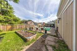 816 SIMCOE STREET N | Oshawa Ontario | Slide Image Thirty