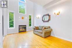 88 MOURNING DOVE CRESCENT | Toronto Ontario | Slide Image Twelve