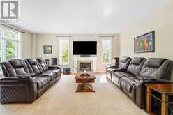 527 MEADOW WOOD ROAD | Mississauga Ontario | Slide Image Fifteen