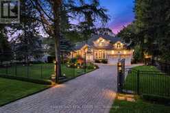 527 MEADOW WOOD ROAD | Mississauga Ontario | Slide Image One