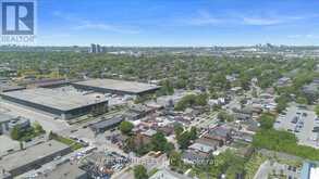 179 THIRTIETH STREET | Toronto Ontario | Slide Image Forty