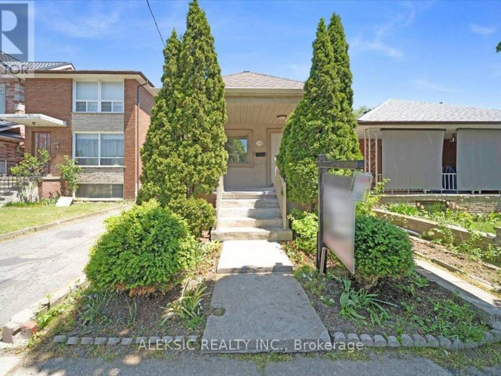 179 THIRTIETH STREET, Toronto, Ontario M8W 3C6