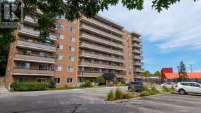 706 - 414 BLAKE STREET | Barrie Ontario | Slide Image One