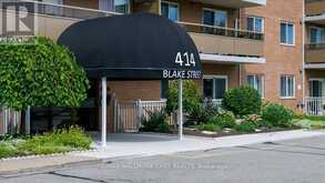 706 - 414 BLAKE STREET | Barrie Ontario | Slide Image Four