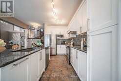 46 ROGERS TRAIL | Bradford West Gwillimbury Ontario | Slide Image Seven