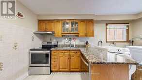 211 RISEBROUGH CIRCUIT | Markham Ontario | Slide Image Eleven
