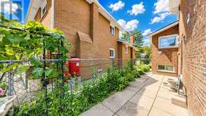 211 RISEBROUGH CIRCUIT | Markham Ontario | Slide Image Forty-three
