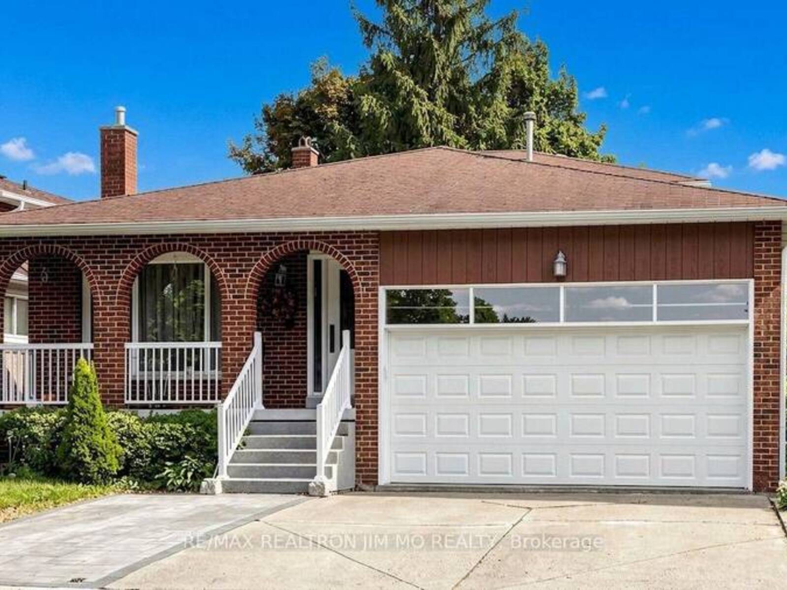 211 RISEBROUGH CIRCUIT, Markham, Ontario L3R 3J1